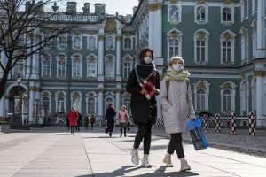 Что закрылось в Петербурге из-за коронавируса: кафе, музеи, театры, магазины. Онлайн