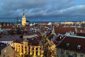 «Я побывала в Эстонии по лечебному пакету». Как в пандемию съездить в Нарву и Таллин — опыт петербурженки