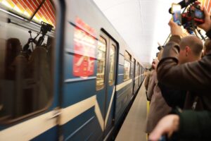В 2023 году в Петербурге жетон в метро может подорожать до 70 рублей, а проезд в автобусе — до 65 рублей
