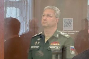 Замминистра обороны Иванова на самом деле подозревают в госизмене, — «Важные истории»